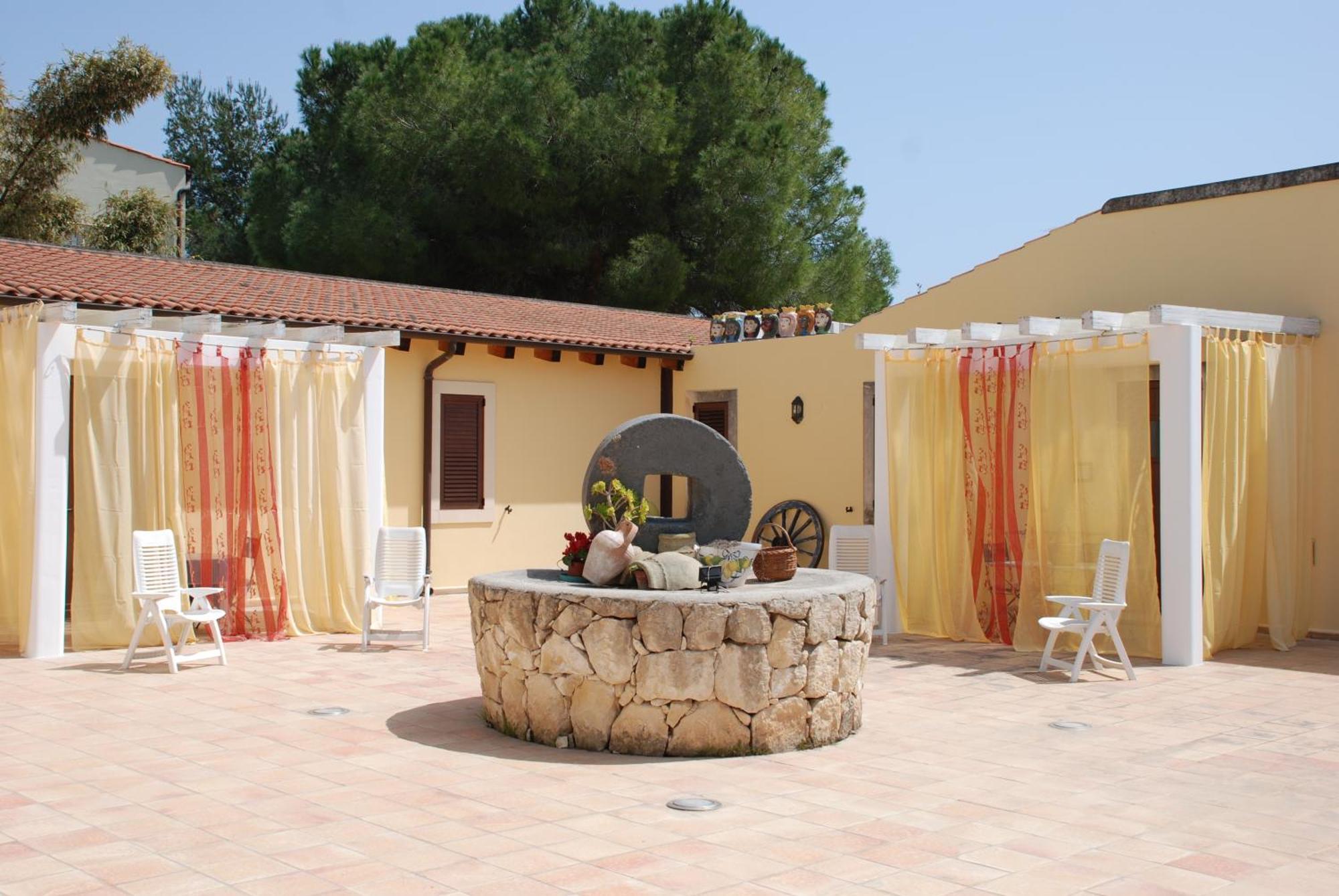 Terrauzza Sul Mare Di Renata Emmolo Apartment Syracuse Exterior photo